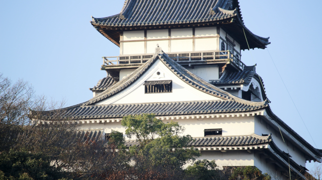 犬山城天守二重目の破風と懸魚